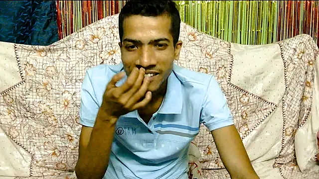 Snapshot of Alex_Suman25 chatting on 02-13-25, 06:16 Alex Suman25 online show from 02-13-25, 06:16