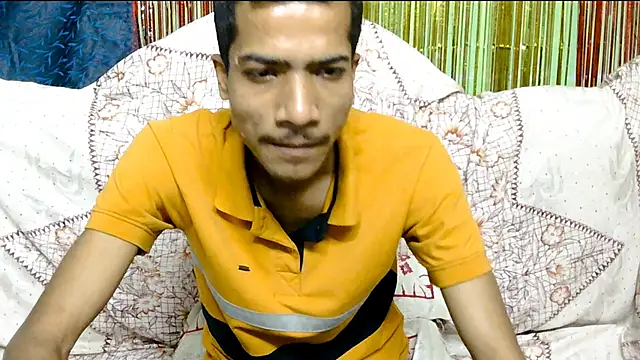 Snapshot of Alex_Suman25 chatting on 02-17-25, 11:34 Alex Suman25 online show from 02-17-25, 11:34