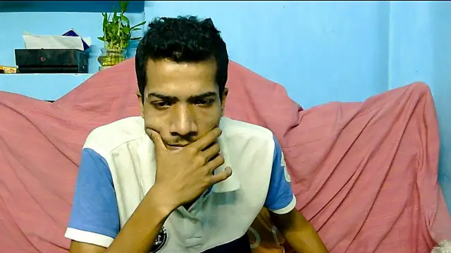 Snapshot of Alex_Suman25 chatting on 02-27-25, 01:38 Alex Suman25 online show from 02-27-25, 01:38