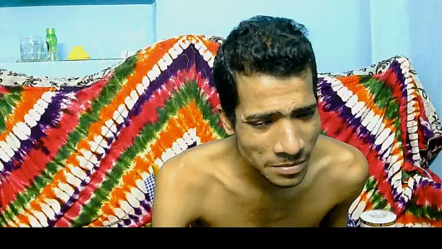 Snapshot of Alex_Suman25 chatting on 03-12-25, 05:28 Alex Suman25 online show from 03-12-25, 05:28