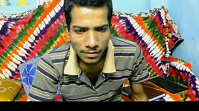 Snapshot of Alex_Suman25 chatting on 03-13-25, 05:22 Alex Suman25 online show from 03-13-25, 05:22