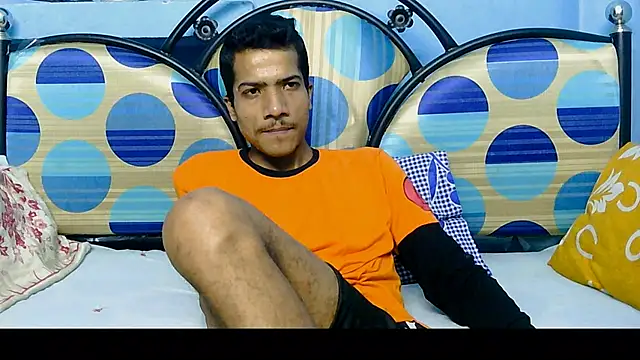 Snapshot of Alex_Suman25 chatting on 03-16-25, 04:20 Alex Suman25 online show from 03-16-25, 04:20