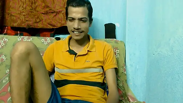 Snapshot of Alex_Suman25 chatting on 09-10-25, 11:16 Alex Suman25 online show from 09-10-25, 11:16