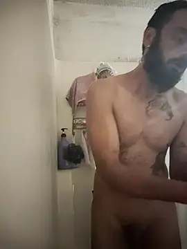 Snapshot of C8L3U chatting on 12-26-24, 05:58 C8L3U online show from 12-26-24, 05:58