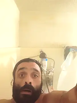 Snapshot of C8L3U chatting on 09-14-25, 06:23 C8L3U online show from 09-14-25, 06:23