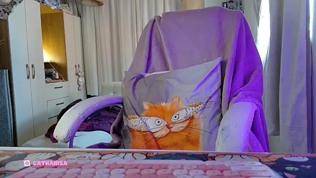 AllisonCatUwU online show from 02-26-26, 03:55