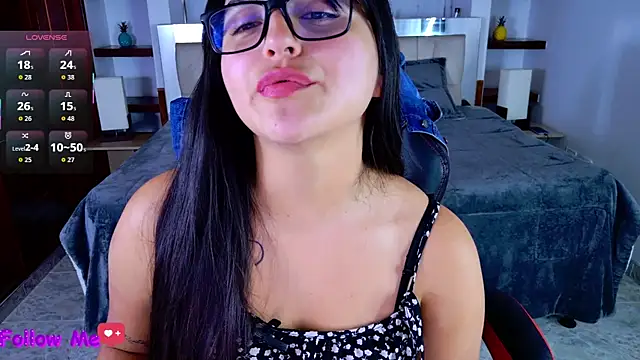 scarlleth  online show from 01-09-26, 12:08