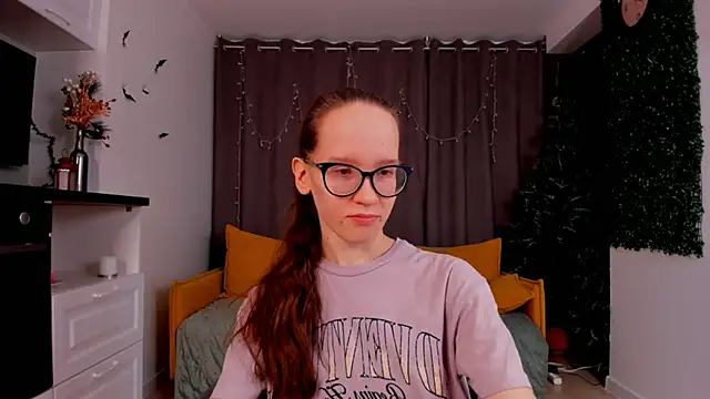 Snapshot of BettyBrowni chatting on 01-23-25, 04:15 BettyBrowni online show from 01-23-25, 04:15