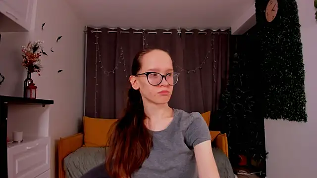 Snapshot of BettyBrowni chatting on 01-25-25, 04:13 BettyBrowni online show from 01-25-25, 04:13
