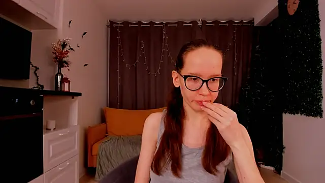 Snapshot of BettyBrowni chatting on 01-26-25, 07:09 BettyBrowni online show from 01-26-25, 07:09