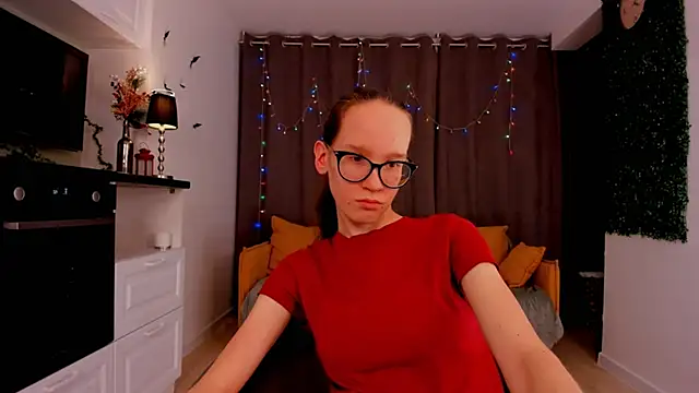 Snapshot of BettyBrowni chatting on 02-02-25, 11:00 BettyBrowni online show from 02-02-25, 11:00