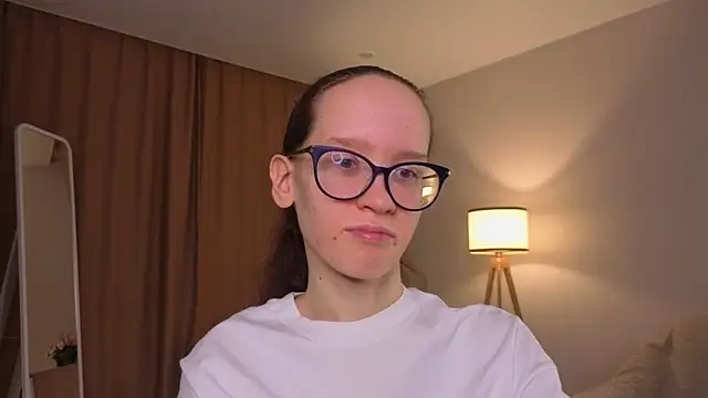 BettyBrowni online show from 03-19-26, 04:11