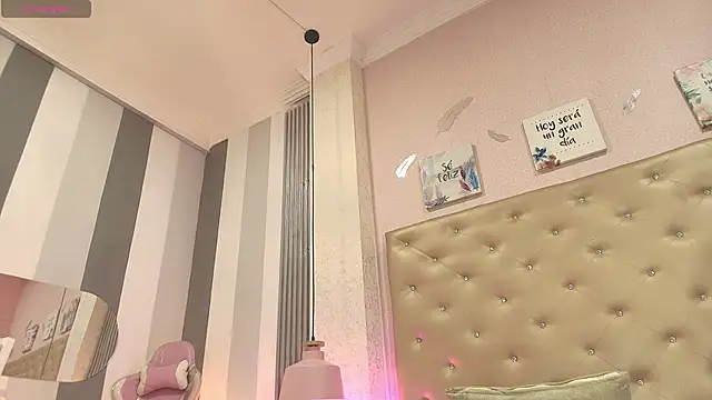 Paola  23 online show from 02-21-26, 05:08