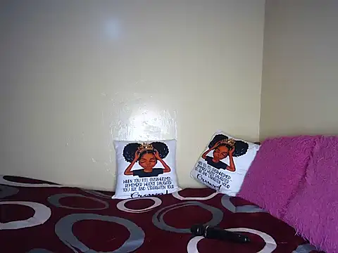 Snapshot of Sparkles_J chatting on 01-15-25, 12:58 Sparkles J online show from 01-15-25, 12:58