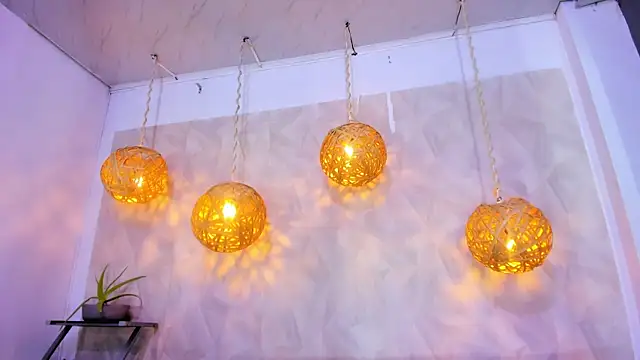 victoria aleia  online show from 03-11-25, 10:31