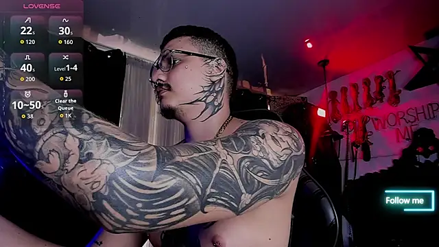 Snapshot of allanhurtss chatting on 11-09-25, 04:38 allanhurtss online show from 11-09-25, 04:38