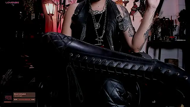 Snapshot of allanhurtss chatting on 02-11-26, 06:24 allanhurtss online show from 02-11-26, 06:24