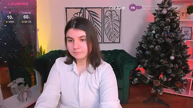 Snapshot of Viola__Shy chatting on 01-16-25, 12:23 Viola Shy online show from 01-16-25, 12:23