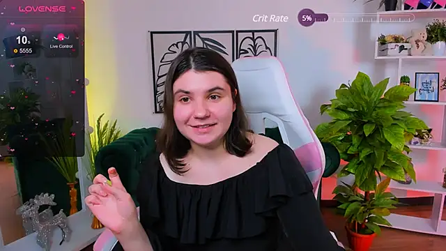 Snapshot of Viola__Shy chatting on 01-29-25, 03:22 Viola Shy online show from 01-29-25, 03:22