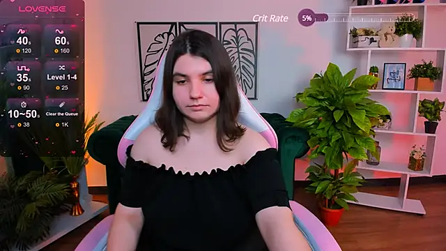 Snapshot of Viola__Shy chatting on 02-02-25, 03:21 Viola Shy online show from 02-02-25, 03:21