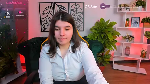 Snapshot of Viola__Shy chatting on 02-26-25, 12:05 Viola Shy online show from 02-26-25, 12:05
