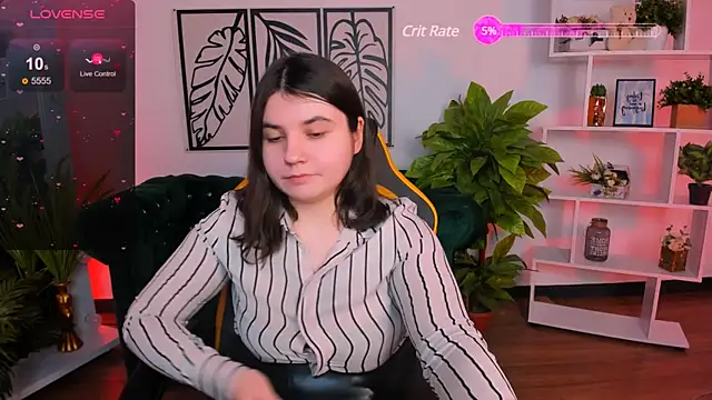Snapshot of Viola__Shy chatting on 03-01-25, 11:58 Viola Shy online show from 03-01-25, 11:58