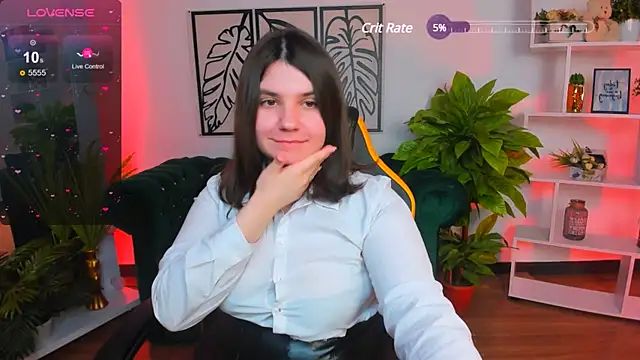 Snapshot of Viola__Shy chatting on 03-13-25, 03:11 Viola Shy online show from 03-13-25, 03:11