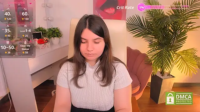 Snapshot of Viola__Shy chatting on 09-10-25, 09:15 Viola Shy online show from 09-10-25, 09:15