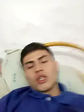 Snapshot of sindays_lov3 chatting on 02-13-25, 09:17 sindays lov3 online show from 02-13-25, 09:17