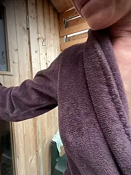 Snapshot of Tatjana_Sue chatting on 03-12-26, 02:23 Tatjana Sue online show from 03-12-26, 02:23