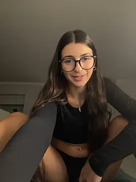 Wildberry  online show from 10-27-25, 04:00