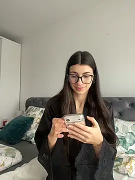 Wildberry  online show from 03-15-26, 08:31