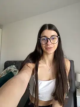 Wildberry  online show from 04-25-26, 09:56