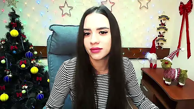 Snapshot of _your_fantasy_girl chatting on 12-21-24, 03:58 your fantasy girl online show from 12-21-24, 03:58
