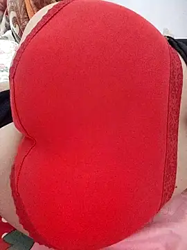 Haralushiaaa online show from 04-24-26, 01:19