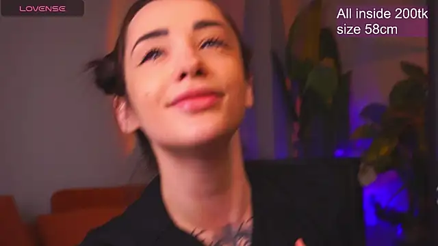 EvaCanton online show from 04-19-26, 02:00