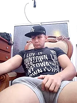 Snapshot of AlexisSpears_ chatting on 12-06-24, 12:16 AlexisSpears online show from 12-06-24, 12:16