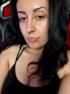 Snapshot of loryyy_sexyyy chatting on 06-13-26, 08:29 loryyy sexyyy online show from 06-13-26, 08:29