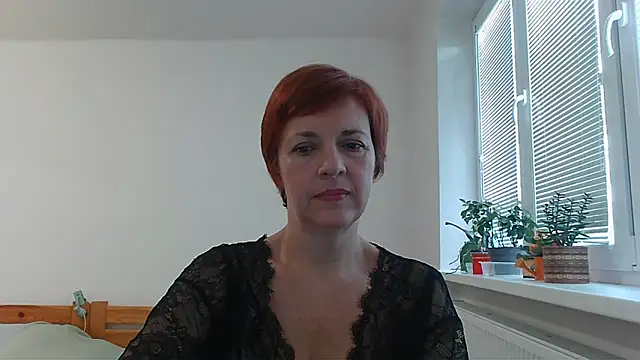 Snapshot of LoraLoraMay chatting on 09-16-25, 12:50 LoraLoraMay online show from 09-16-25, 12:50