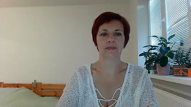 Snapshot of LoraLoraMay chatting on 09-20-25, 04:19 LoraLoraMay online show from 09-20-25, 04:19