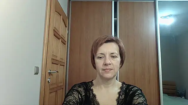 Snapshot of LoraLoraMay chatting on 11-19-25, 07:03 LoraLoraMay online show from 11-19-25, 07:03