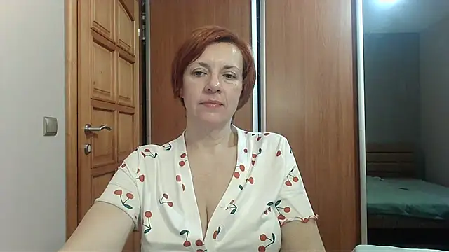Snapshot of LoraLoraMay chatting on 02-24-26, 07:12 LoraLoraMay online show from 02-24-26, 07:12
