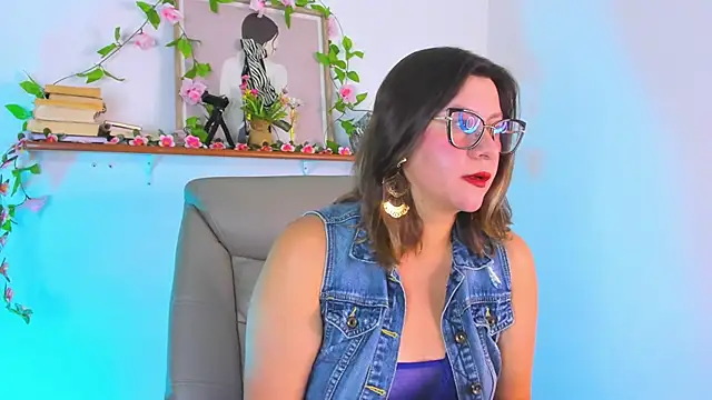 Snapshot of Chanelll_Taylorr_ chatting on 03-08-26, 10:30 Chanelll Taylorr online show from 03-08-26, 10:30