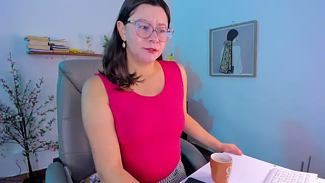 Chanelll Taylorr  online show from 07-29-26, 12:14