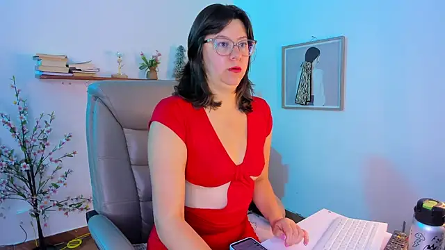 Chanelll Taylorr  online show from 08-02-26, 12:58