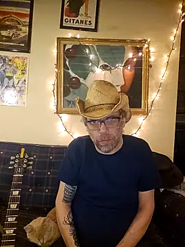 Snapshot of Geaux_Again chatting on 03-18-25, 05:41 Geaux Again online show from 03-18-25, 05:41