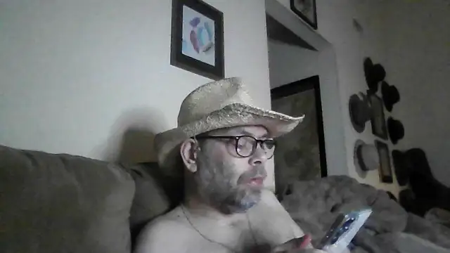 Snapshot of Geaux_Again chatting on 03-27-26, 03:23 Geaux Again online show from 03-27-26, 03:23