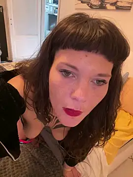 OniricFemme online show from 05-08-26, 08:08