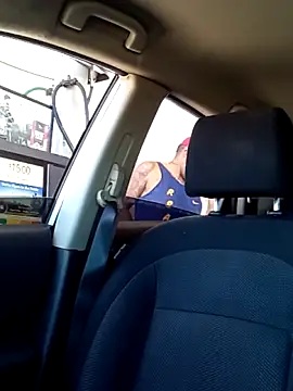 Snapshot of 3prettyboy3 chatting on 10-24-25, 08:27 3prettyboy3 online show from 10-24-25, 08:27