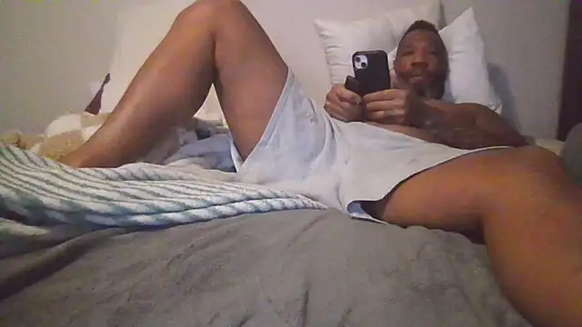 Snapshot of 3prettyboy3 chatting on 02-19-26, 10:00 3prettyboy3 online show from 02-19-26, 10:00